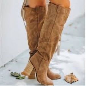 Mi.iM Brown Suede Boots